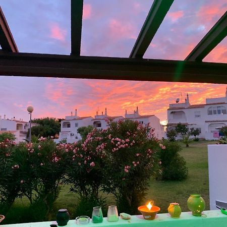 Castelo Da Esperanca Na Vila Sra Da Rocha Porches  Esterno foto