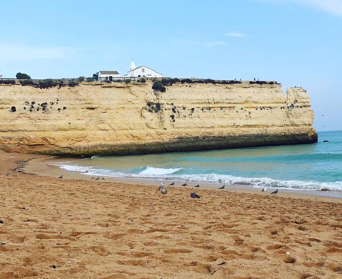 Castelo Da Esperanca Na Vila Sra Da Rocha Porches  Esterno foto