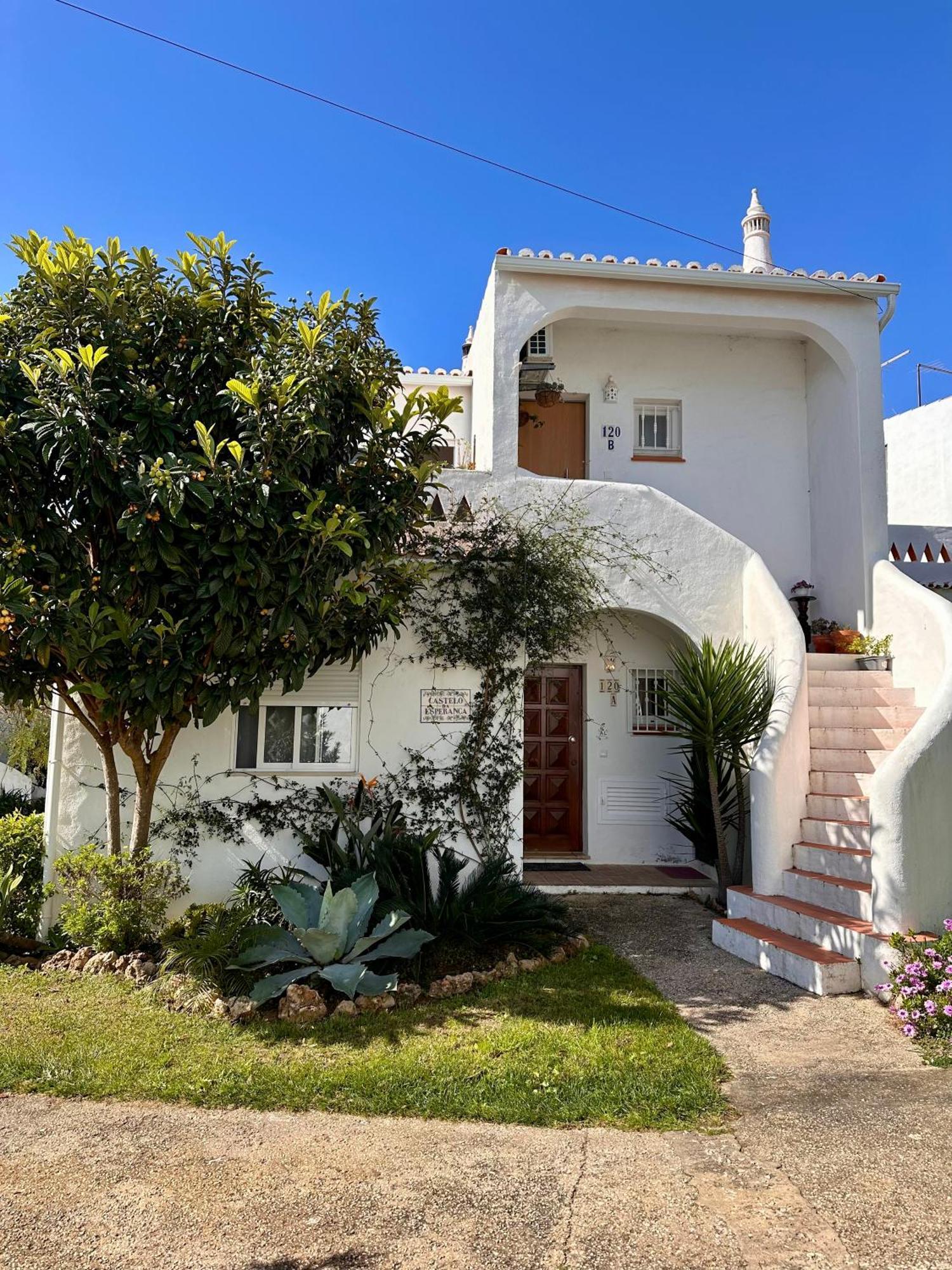 Castelo Da Esperanca Na Vila Sra Da Rocha Porches  Esterno foto